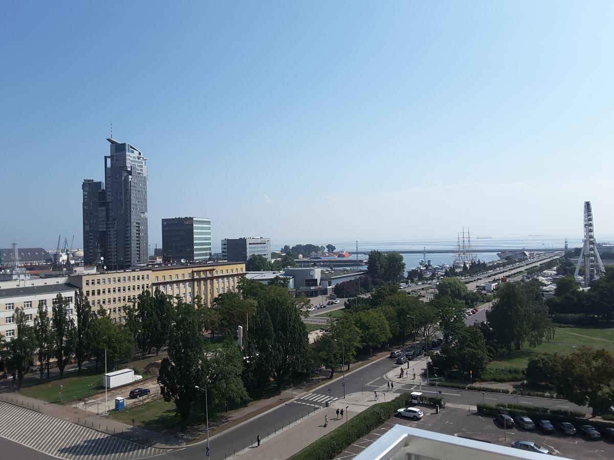 Апартаменты Sloneczny Skwer 13 Гдыня Экстерьер фото